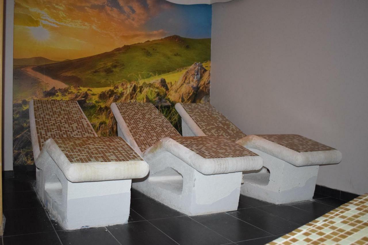 Lux Milmari Apartment Ss Kopaonik Ngoại thất bức ảnh